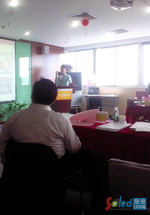 ����ͨ�F꠴������v