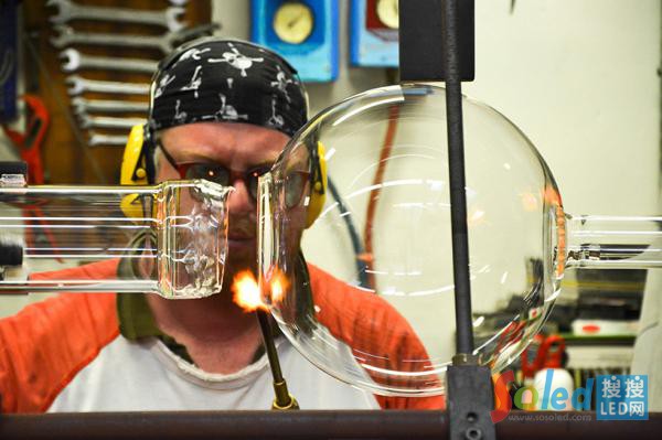 Feebo���ں��Ӳ���