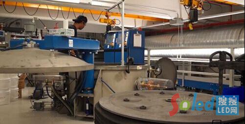 ��ʿ��2015�괺�����a(ch��n)�O���{��ʯ��Ļ