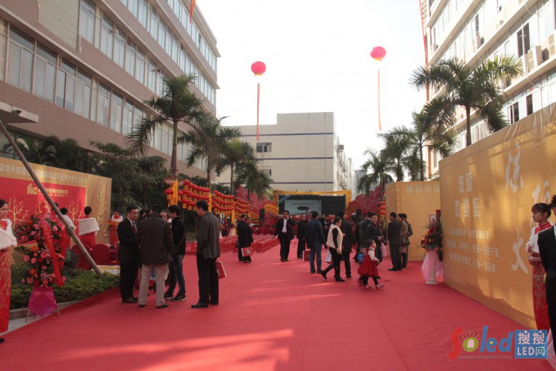 �ŴT����������߆��w�c��