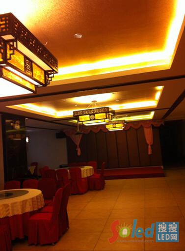 ����LED����T5���ܺ�Ͳ���Ƶ��(n��i)��(y��ng)��