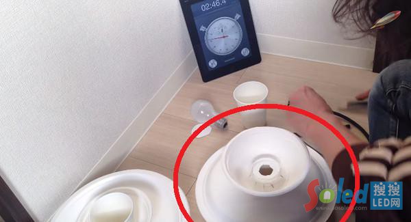 ���E5���ڼ����ײ��_һ���������M(j��n)���ݵ�ȱ��