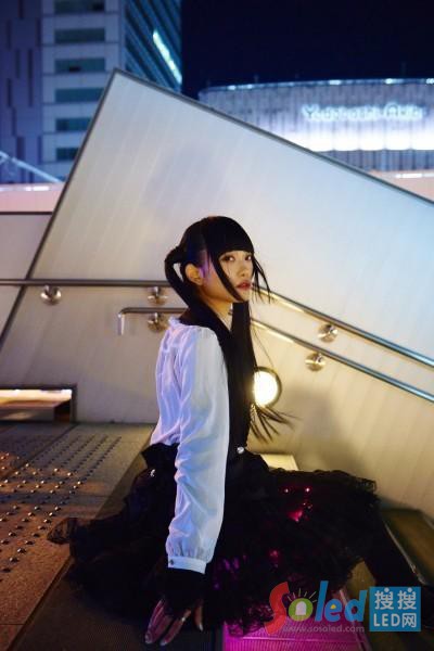 LED���ݶ�ȹչʾ�D1