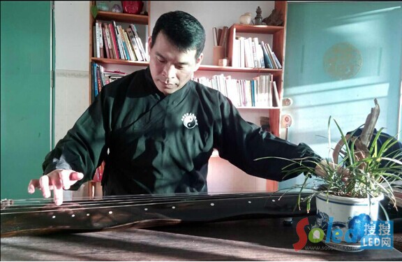 �V���(bi��o)�R1