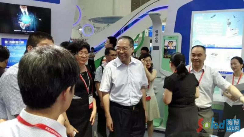 ����ʡ���f(xi��)����ϯ�������W�R�B�T�^���^