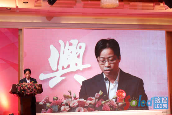 �DƬ5��(j��ng)�1