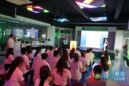 1�l(f��)����(hu��)�F(xi��n)��(ch��ng)