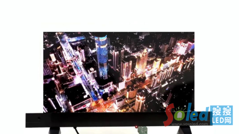 ���@��늳ɹ��c(di��n)��TFT���o(w��)߅��Micro LEDƴ�����w